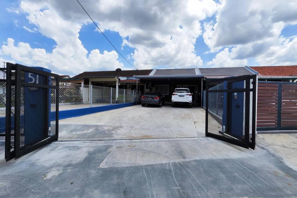 Pangsapuri 11pax5br Modern 5mins Town Wpooltable Ipoh